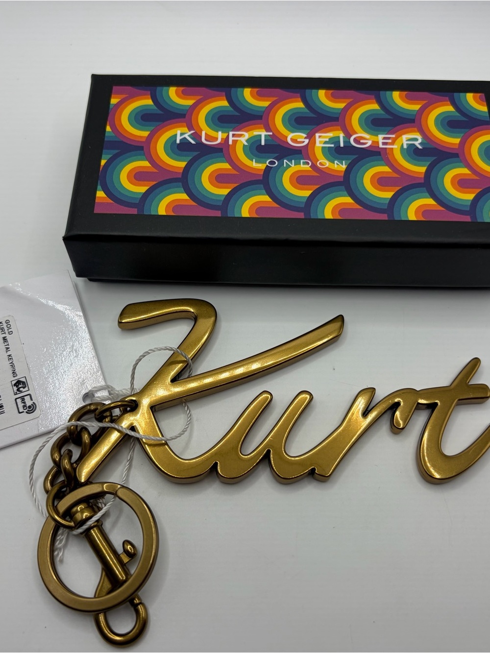 Kurt Geiger Gold Script Name Keyring - Metallic Gold
